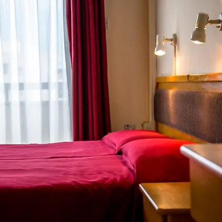 Lobelia Park Annex Hotel