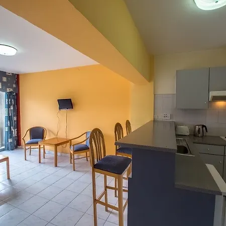 Hotel Lobelia Park Annex