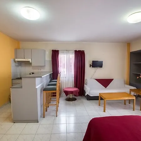 Lobelia Park Annex 2* Limassol